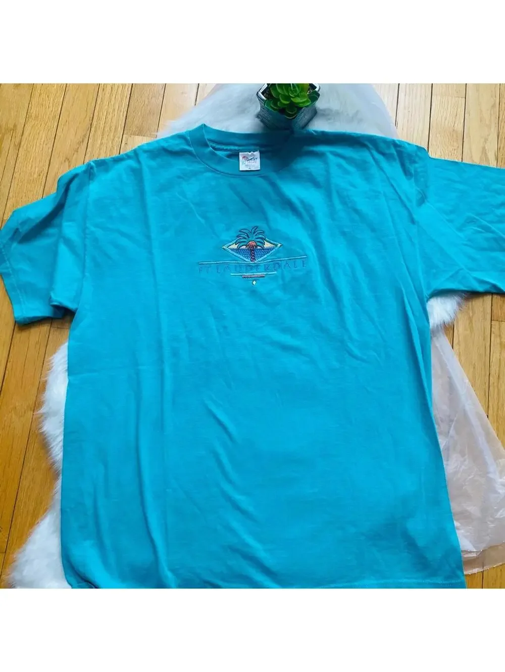 Desert Heart Ft. Lauderdale Embroidered Turquoise T-Shirt XL
